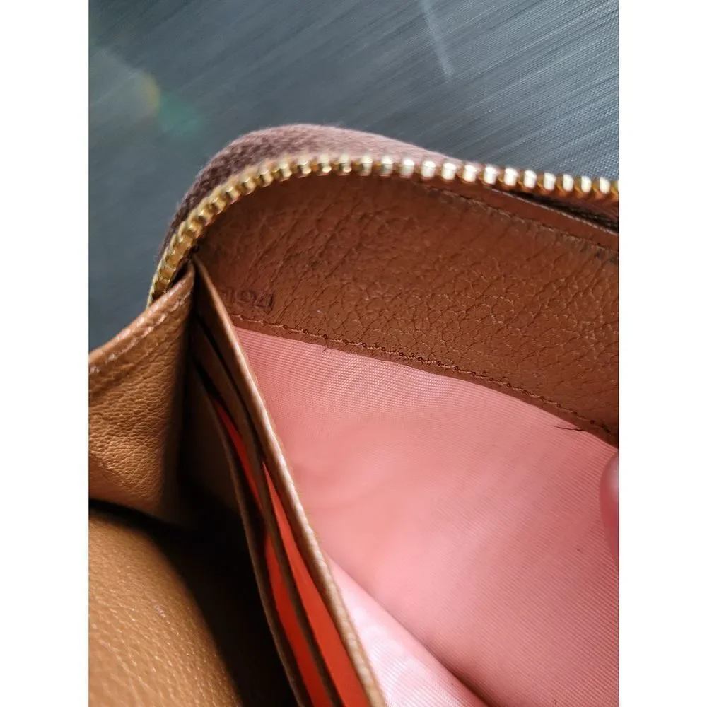 Authentic MIU MIU Ribbon Leather Zip Long Wallet/S2257. 194